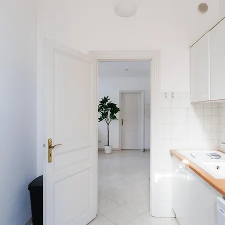 Bngo L Pink Pearl L 7 Personnes, Centre Appartement Cannes